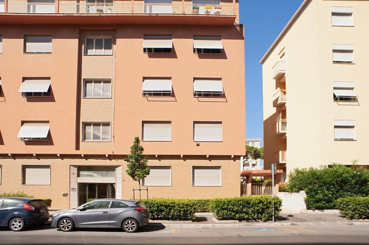 ליבורנו Suite Attico In Centro - Parcheggio Gratuito מראה חיצוני תמונה